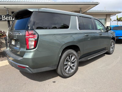 2023 Chevrolet Suburban LT