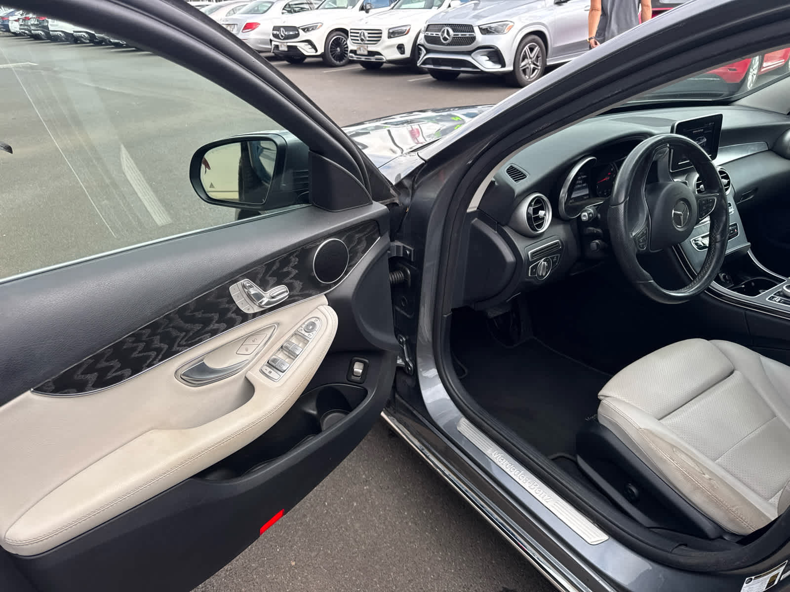2017 Mercedes-Benz C 300 Sedan