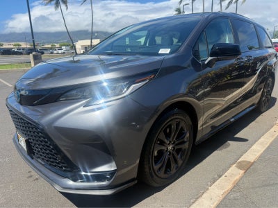 2025 Toyota Sienna XSE