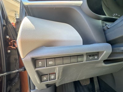 2023 Toyota Sienna LE