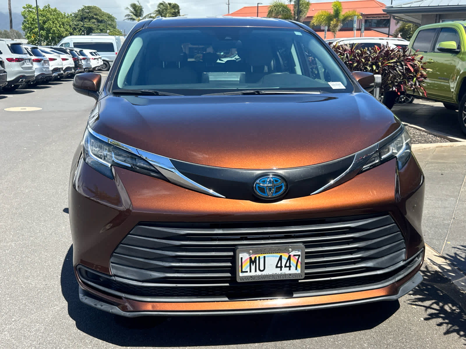 2023 Toyota Sienna LE