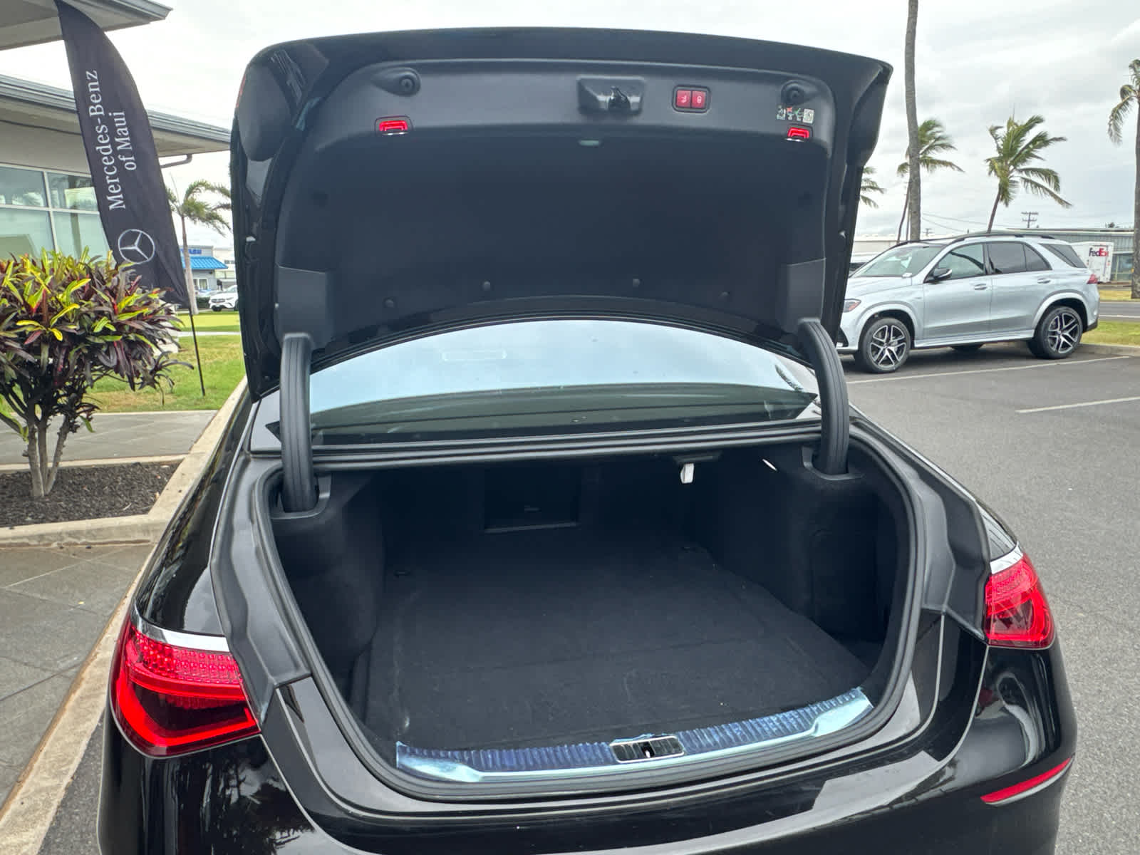 2023 Mercedes-Benz S 580e 4MATIC® Sedan