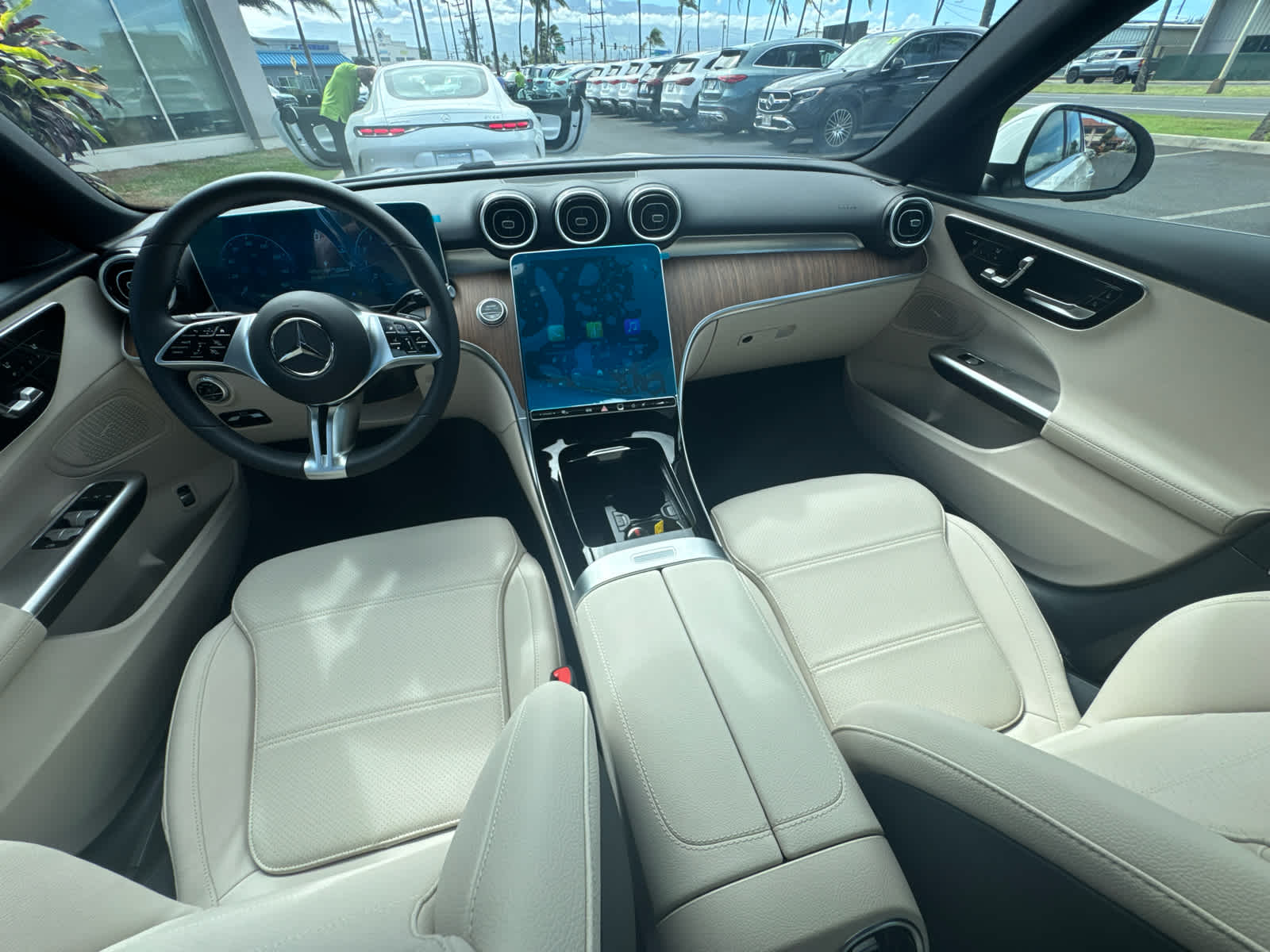 2025 Mercedes-Benz C 300 Sedan