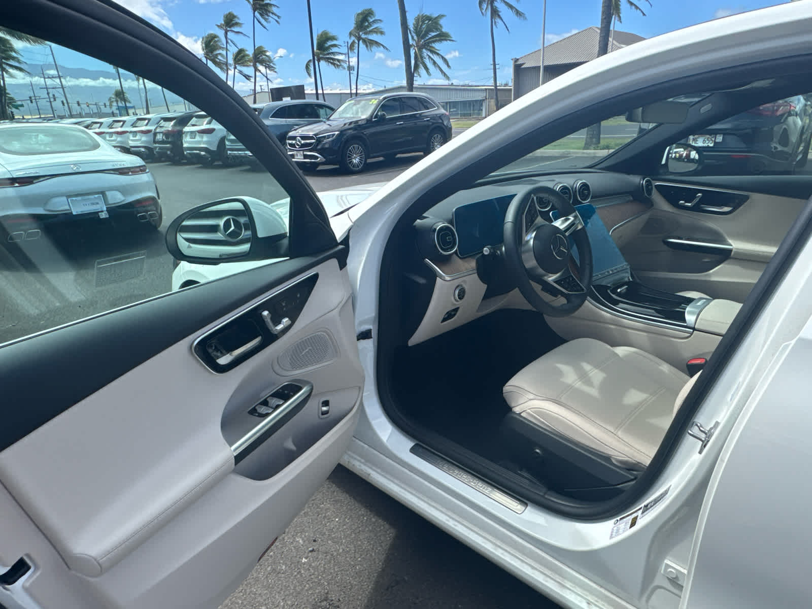 2025 Mercedes-Benz C 300 Sedan