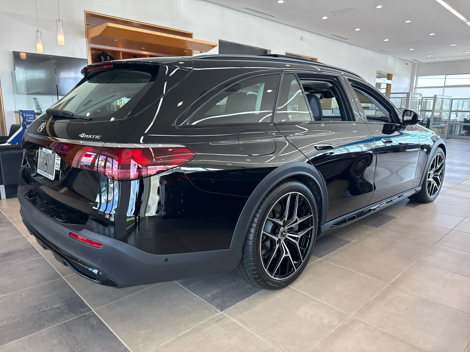 2025 Mercedes-Benz E 450 4MATIC® All-Terrain Wagon