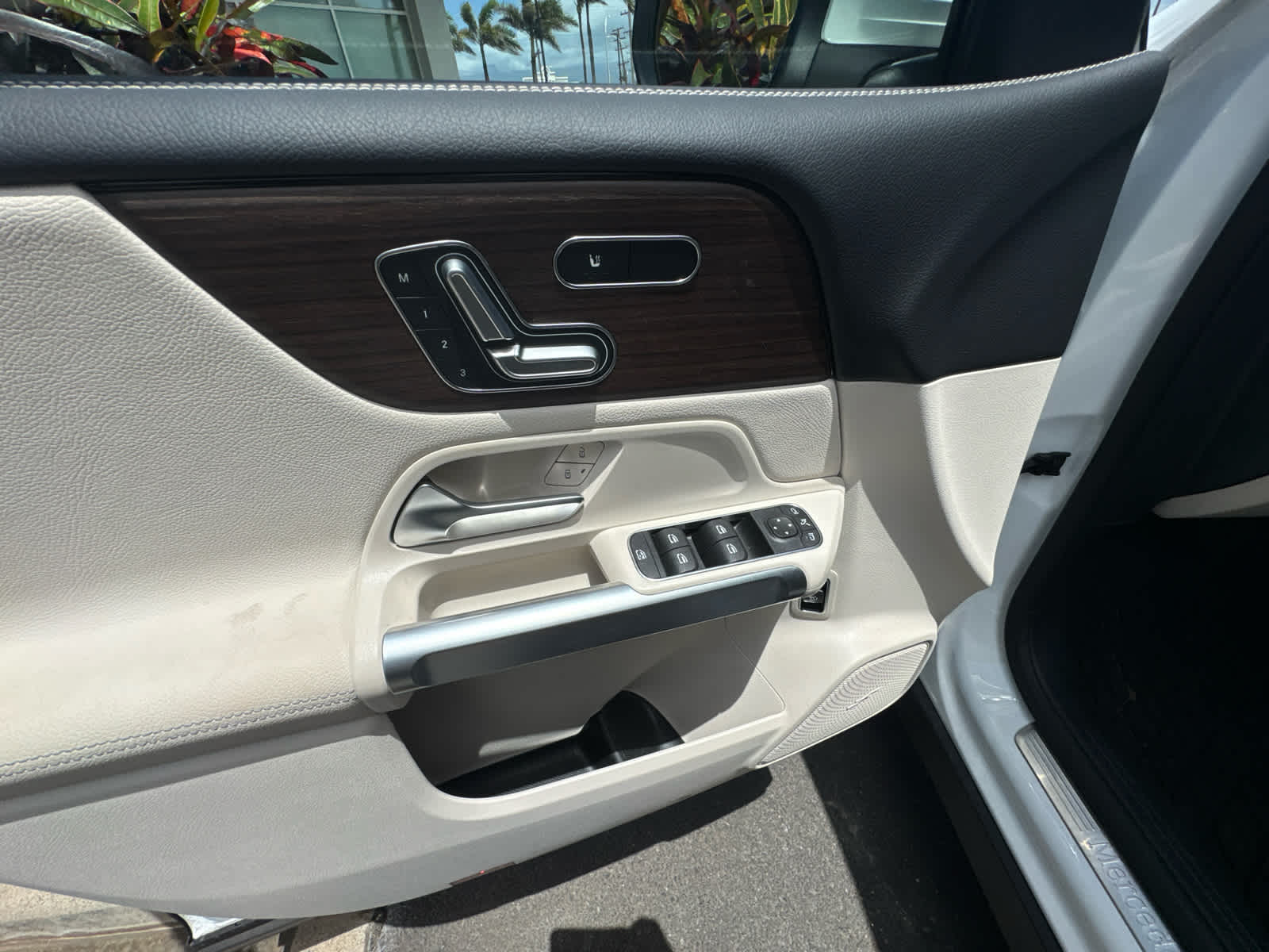 2026 Mercedes-Benz GLB 250 SUV
