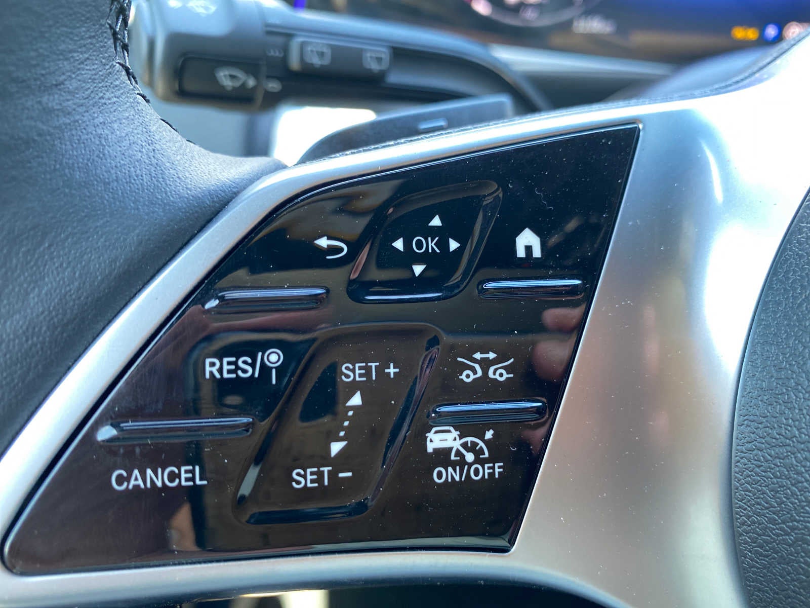 2024 Mercedes-Benz GLB GLB 250