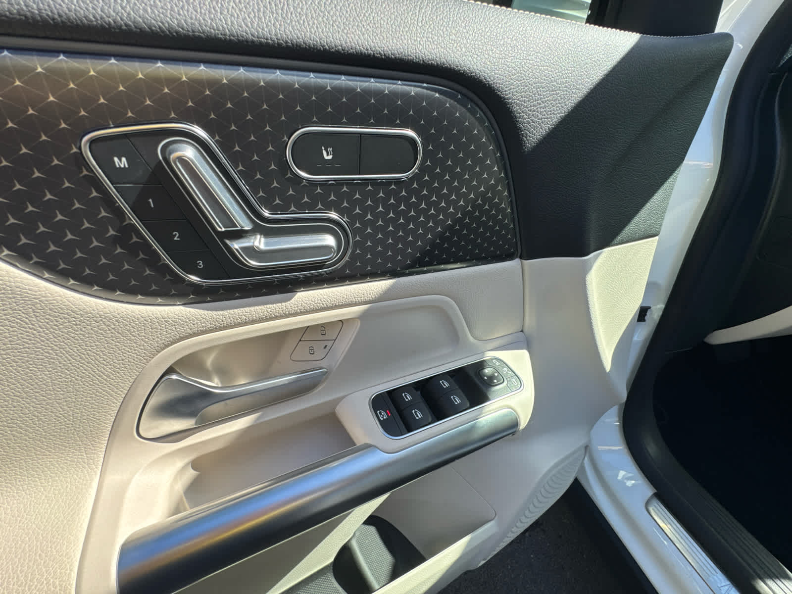 2025 Mercedes-Benz GLA 250 4MATIC® SUV