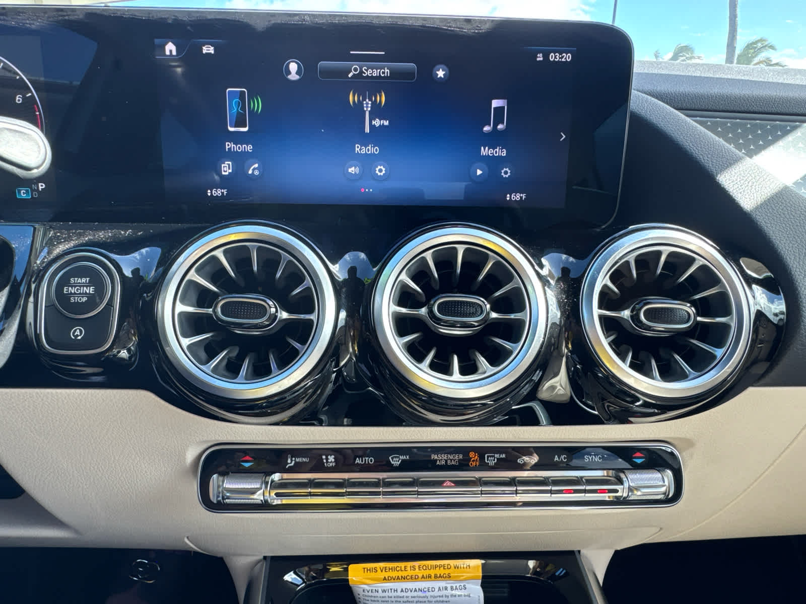 2025 Mercedes-Benz GLA 250 4MATIC® SUV