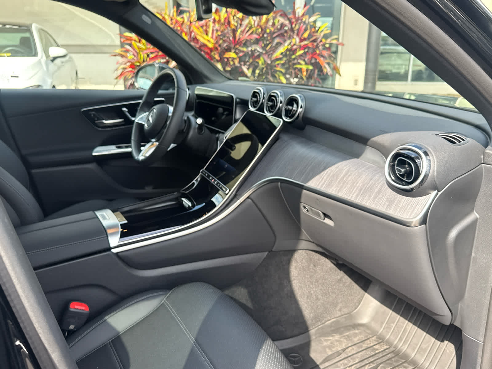2026 Mercedes-Benz GLC 300 SUV