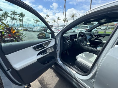 2025 Mercedes-Benz GLC 300 SUV