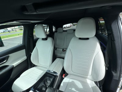 2025 Mercedes-Benz GLC 300 SUV