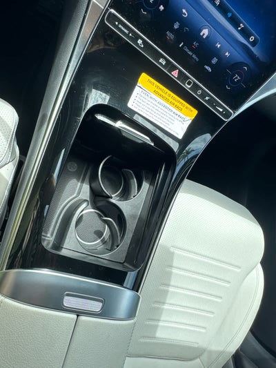 2025 Mercedes-Benz GLC 300 SUV