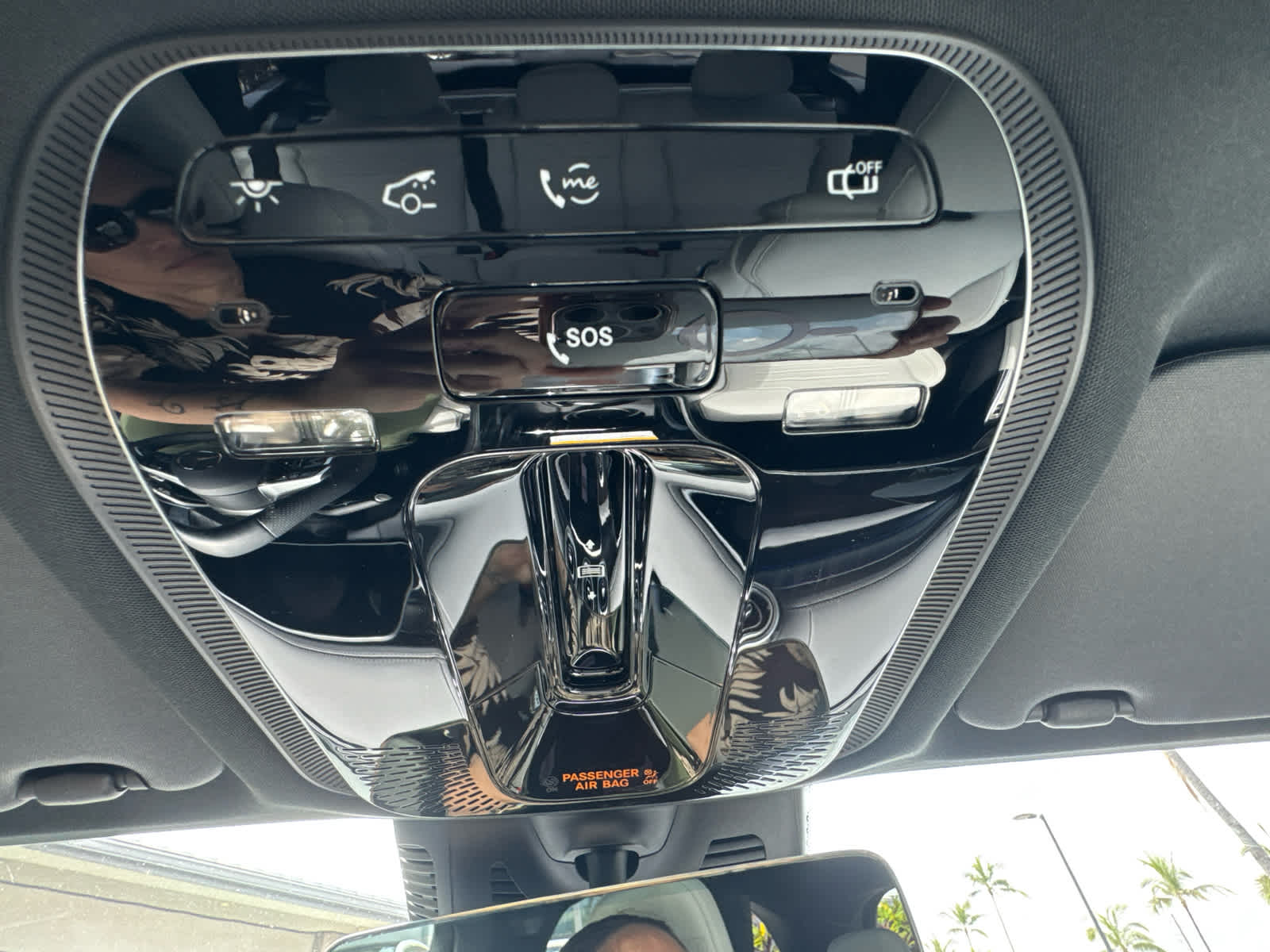 2025 Mercedes-Benz GLC 300 SUV