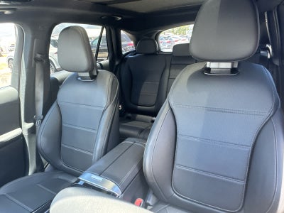 2026 Mercedes-Benz GLC 300 SUV