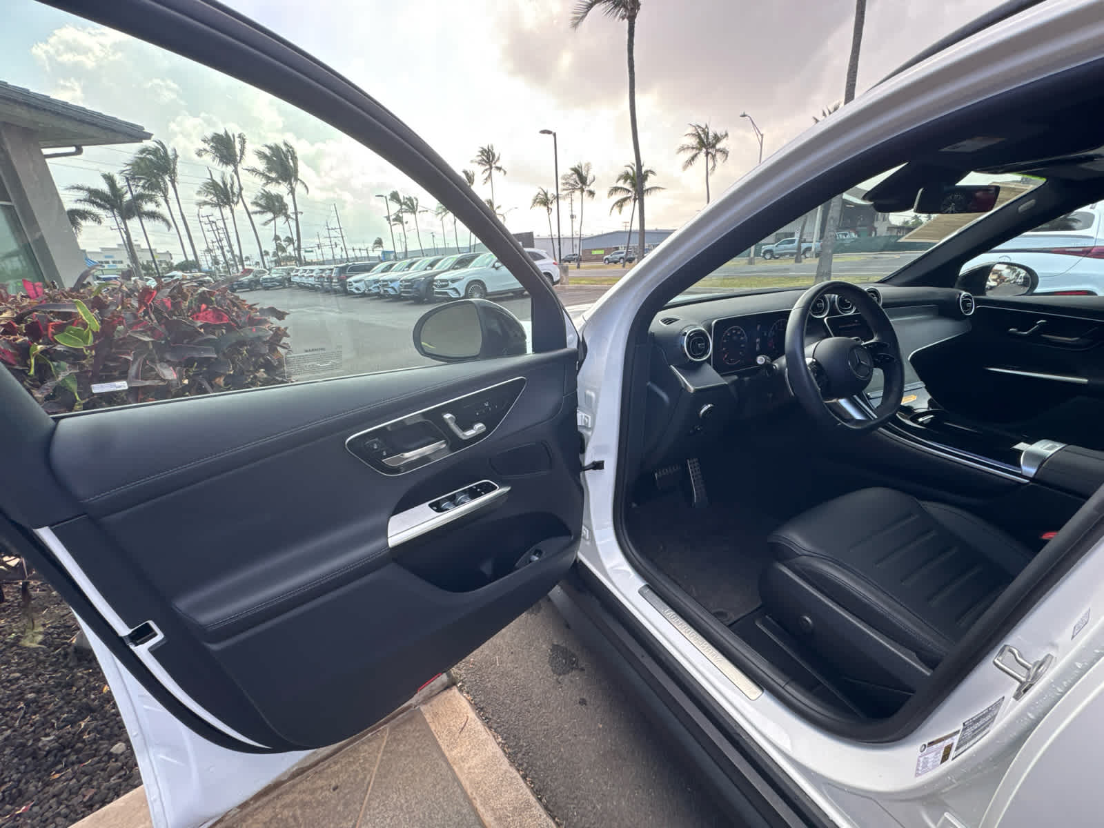 2025 Mercedes-Benz GLC GLC 300