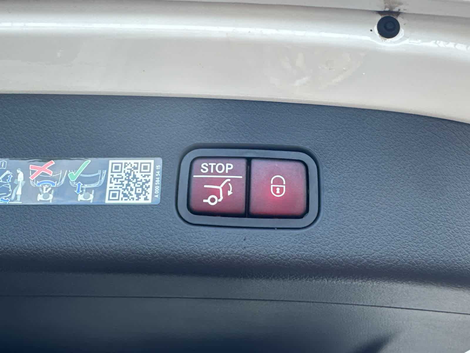 2025 Mercedes-Benz GLC GLC 300