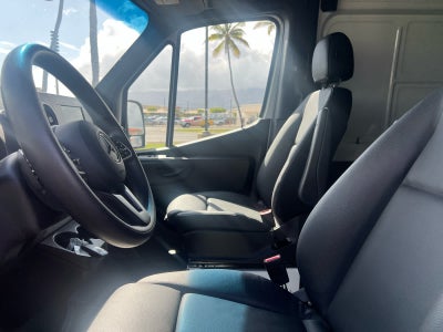 2024 Mercedes-Benz Sprinter 2500 High Roof I4 Diesel 170" RWD