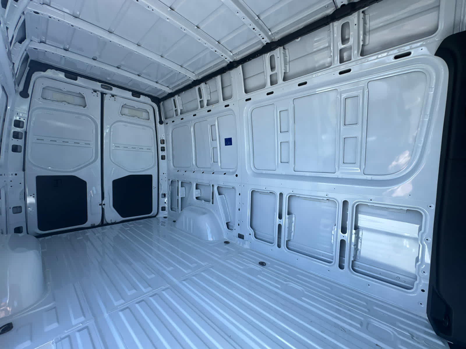 2025 Mercedes-Benz Sprinter Cargo Van 2500 Standard Roof I4 Diesel HO 144 RWD