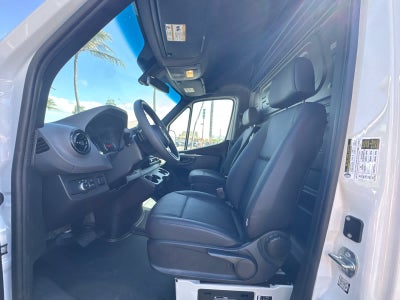 2025 Mercedes-Benz Sprinter Cargo Van 2500 High Roof I4 Diesel HO 170 RWD