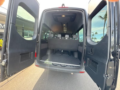 2021 Mercedes-Benz Sprinter Passenger Van 2500 High Roof I4 170 RWD