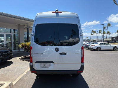 2025 Mercedes-Benz Sprinter Passenger Van 2500 Standard Roof I4 Diesel HO 144 RWD