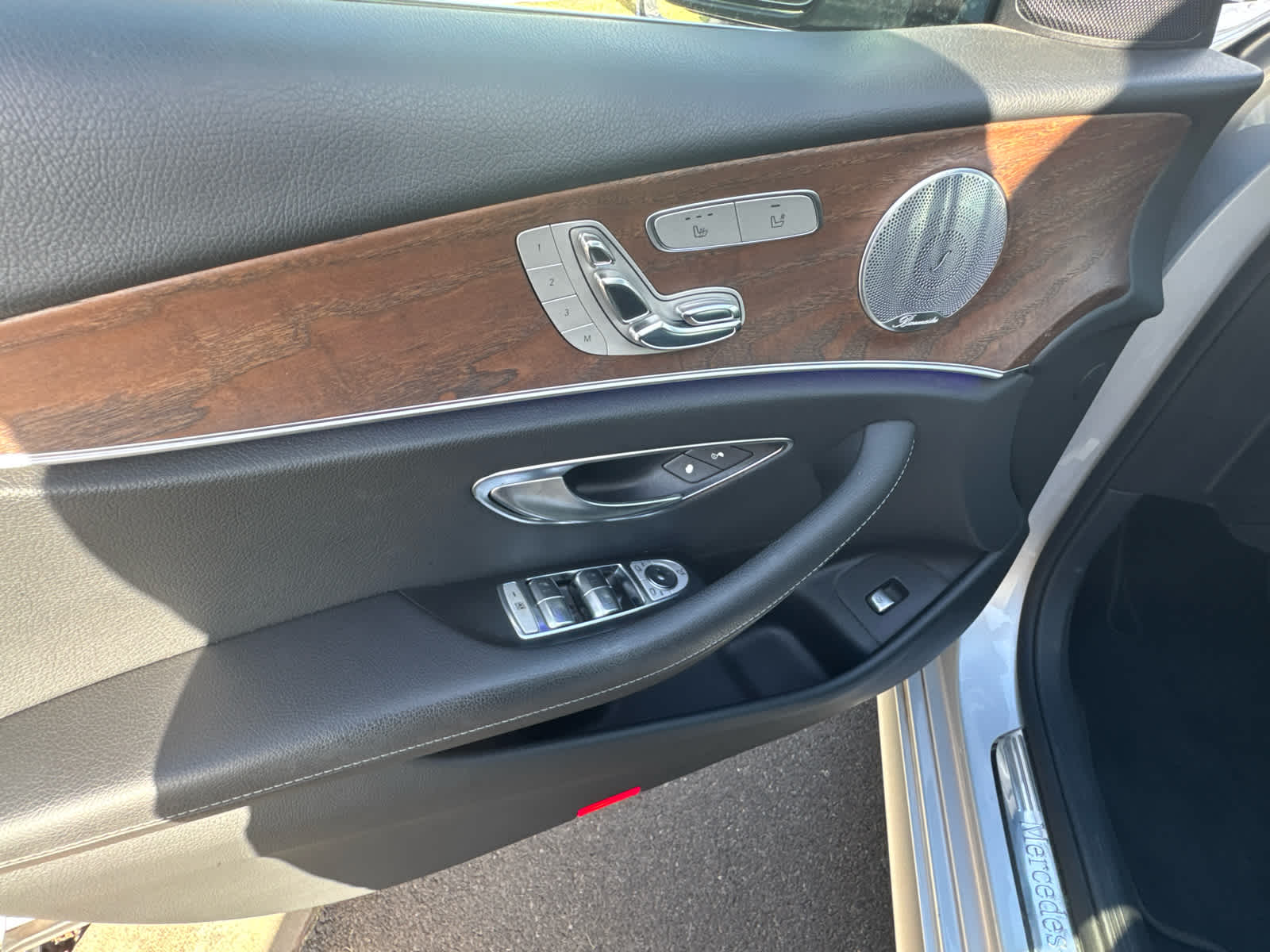 2017 Mercedes-Benz E 300 RWD Sedan
