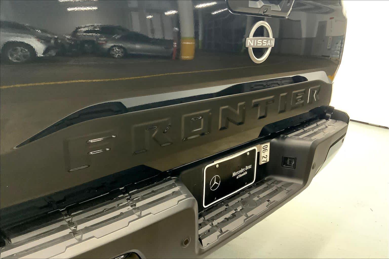 2025 Nissan Frontier SV