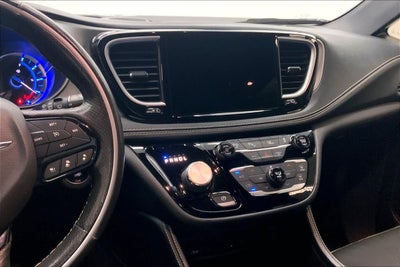 2021 Chrysler Pacifica Hybrid Limited