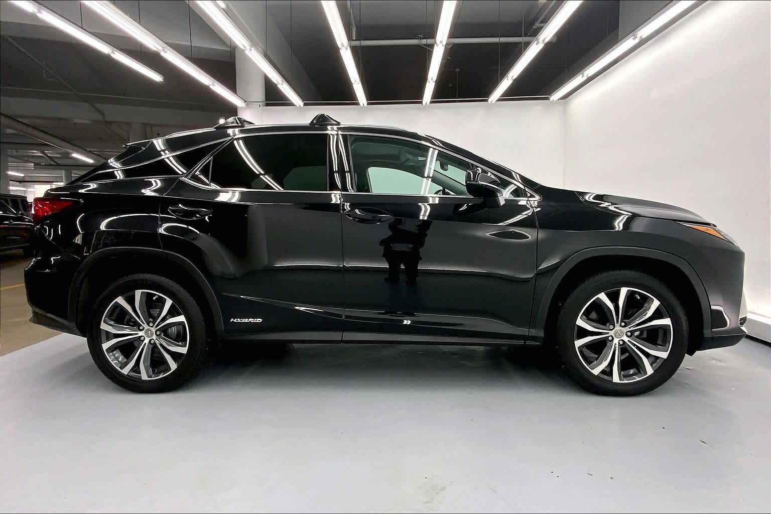 2016 Lexus RX 450h AWD 4dr