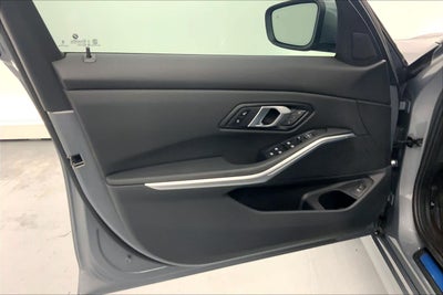 2025 BMW 330i 330i
