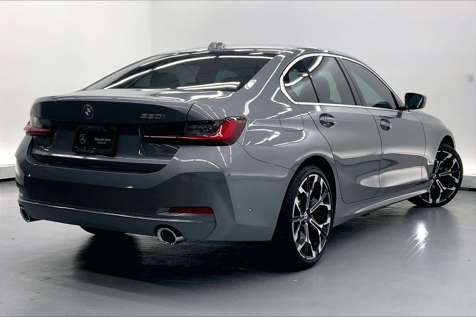 2025 BMW 330i 330i