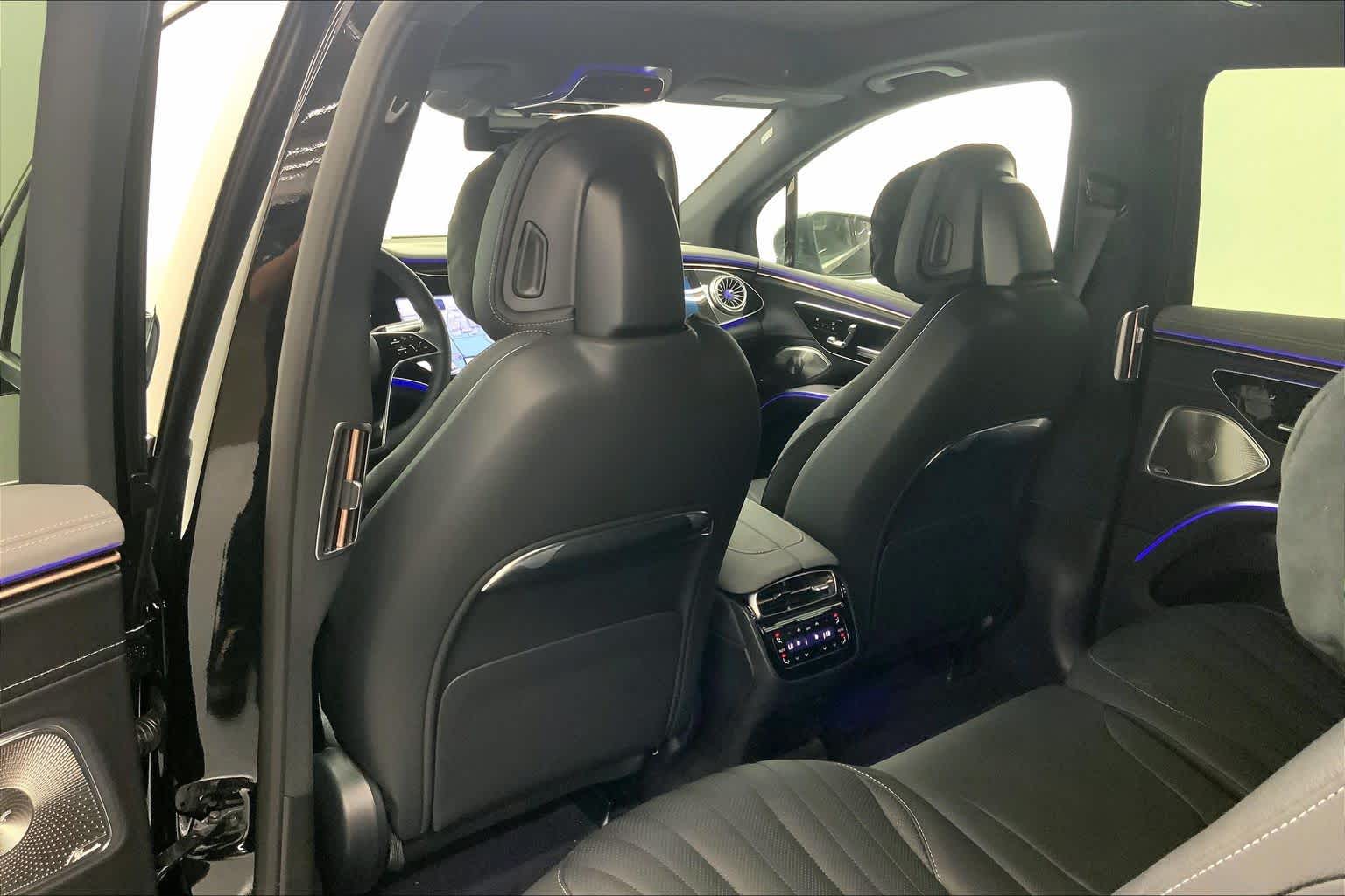2027 Mercedes-Benz EQS 400 4MATIC® SUV