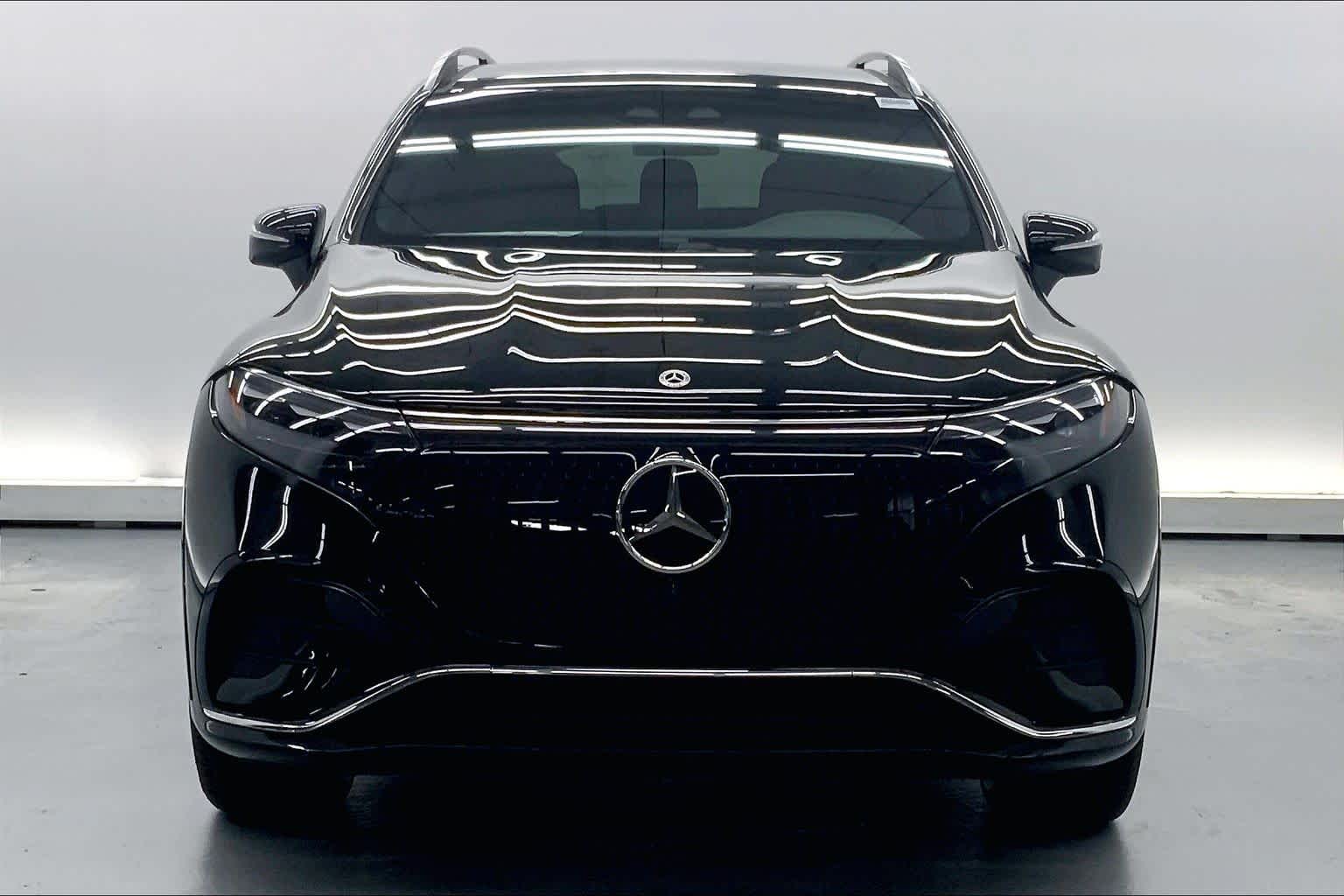 2027 Mercedes-Benz EQS 400 4MATIC® SUV