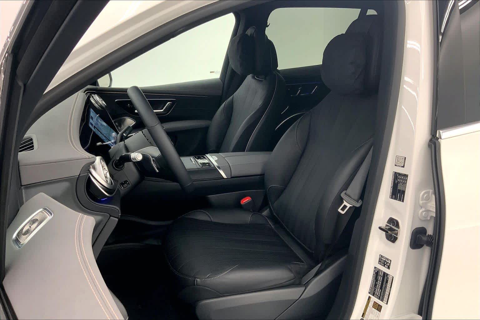 2027 Mercedes-Benz EQS 400 4MATIC® SUV