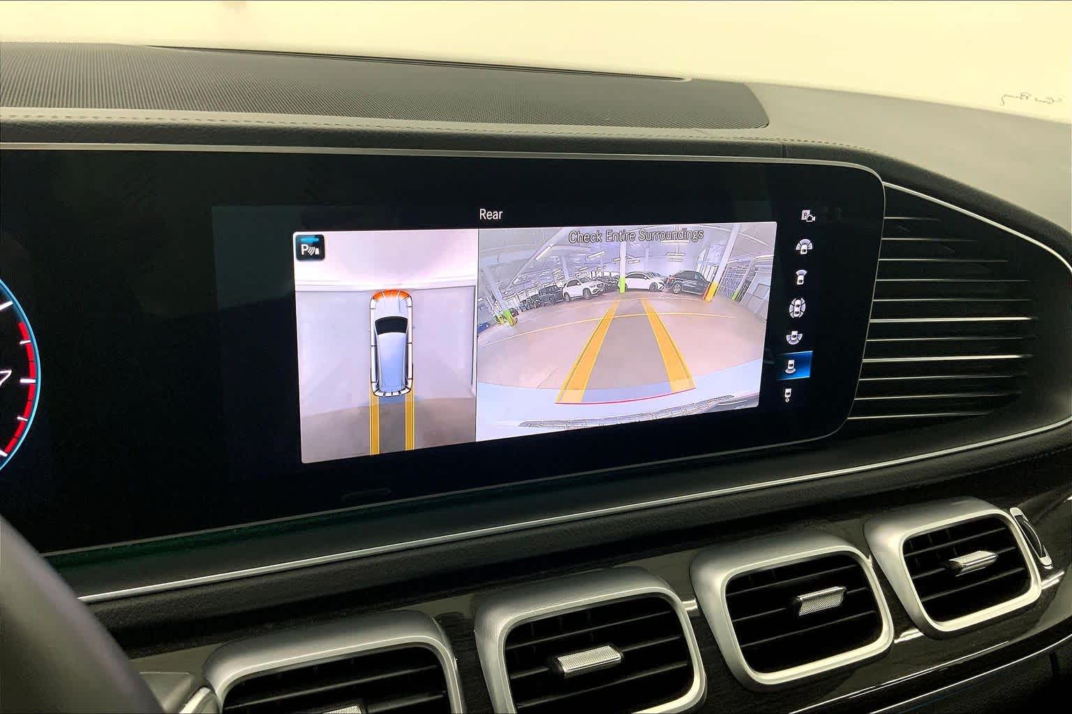 2023 Mercedes-Benz GLS 450 4MATIC® SUV