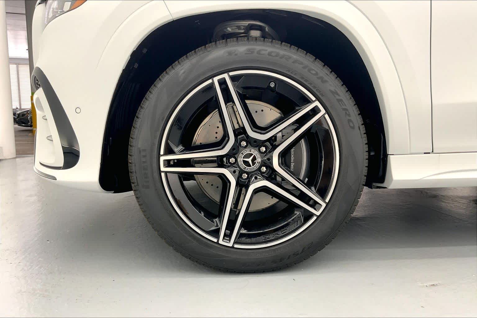 2026 Mercedes-Benz GLS 450 4MATIC® SUV