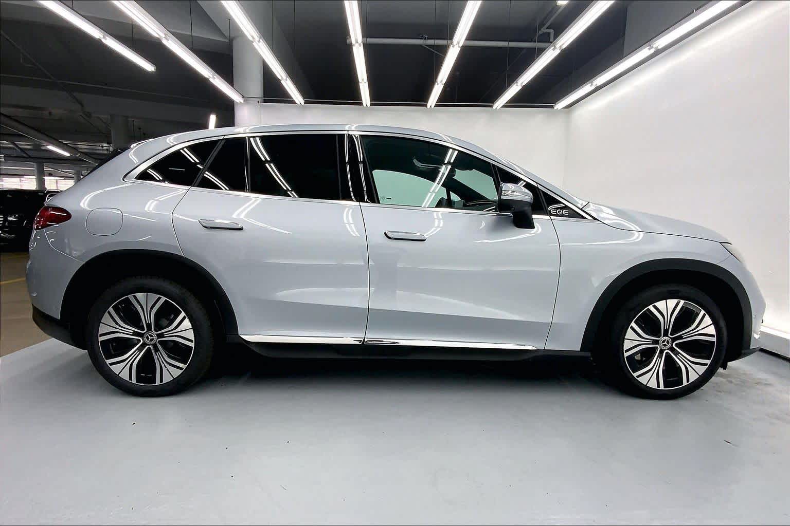 2023 Mercedes-Benz EQE 350+ SUV