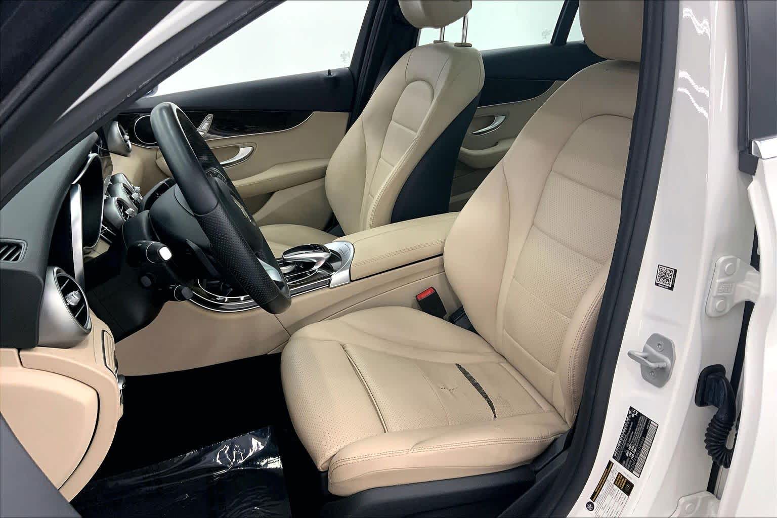 2016 Mercedes-Benz C 300 4dr Sdn RWD