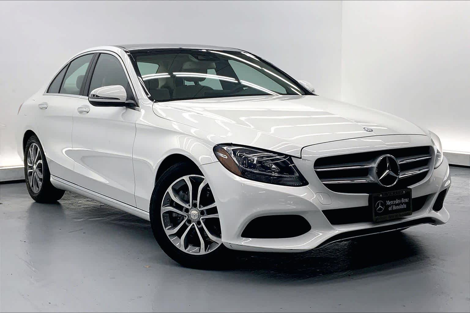 2016 Mercedes-Benz C 300 4dr Sdn RWD