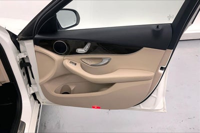 2016 Mercedes-Benz C 300 4dr Sdn RWD