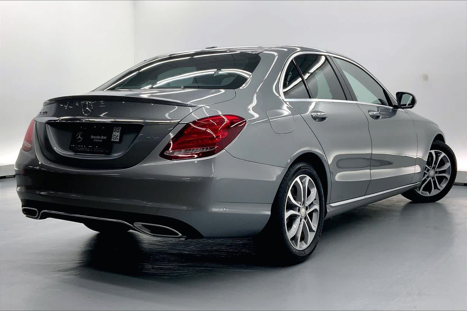 2016 Mercedes-Benz C 300 4dr Sdn RWD