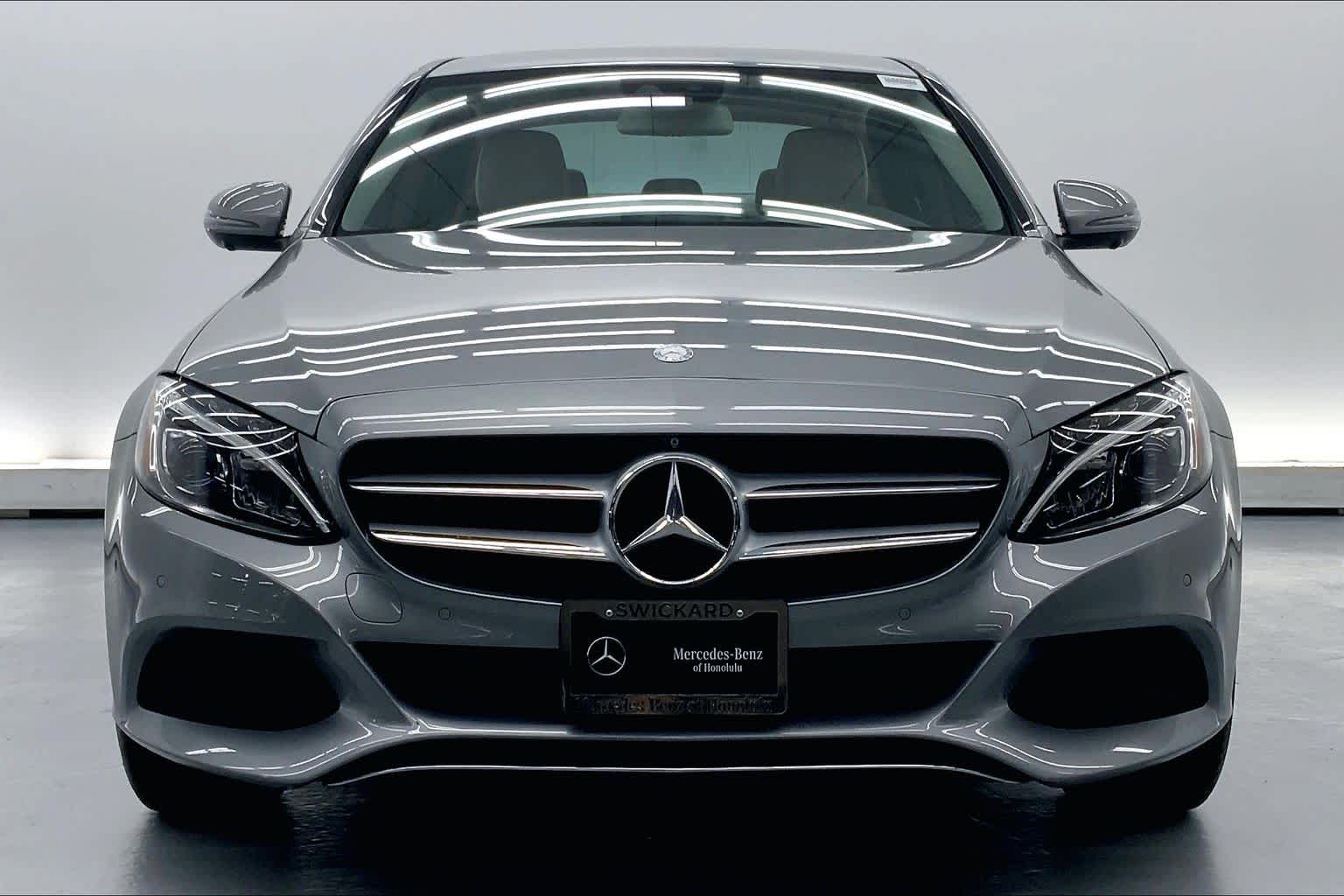 2016 Mercedes-Benz C 300 4dr Sdn RWD
