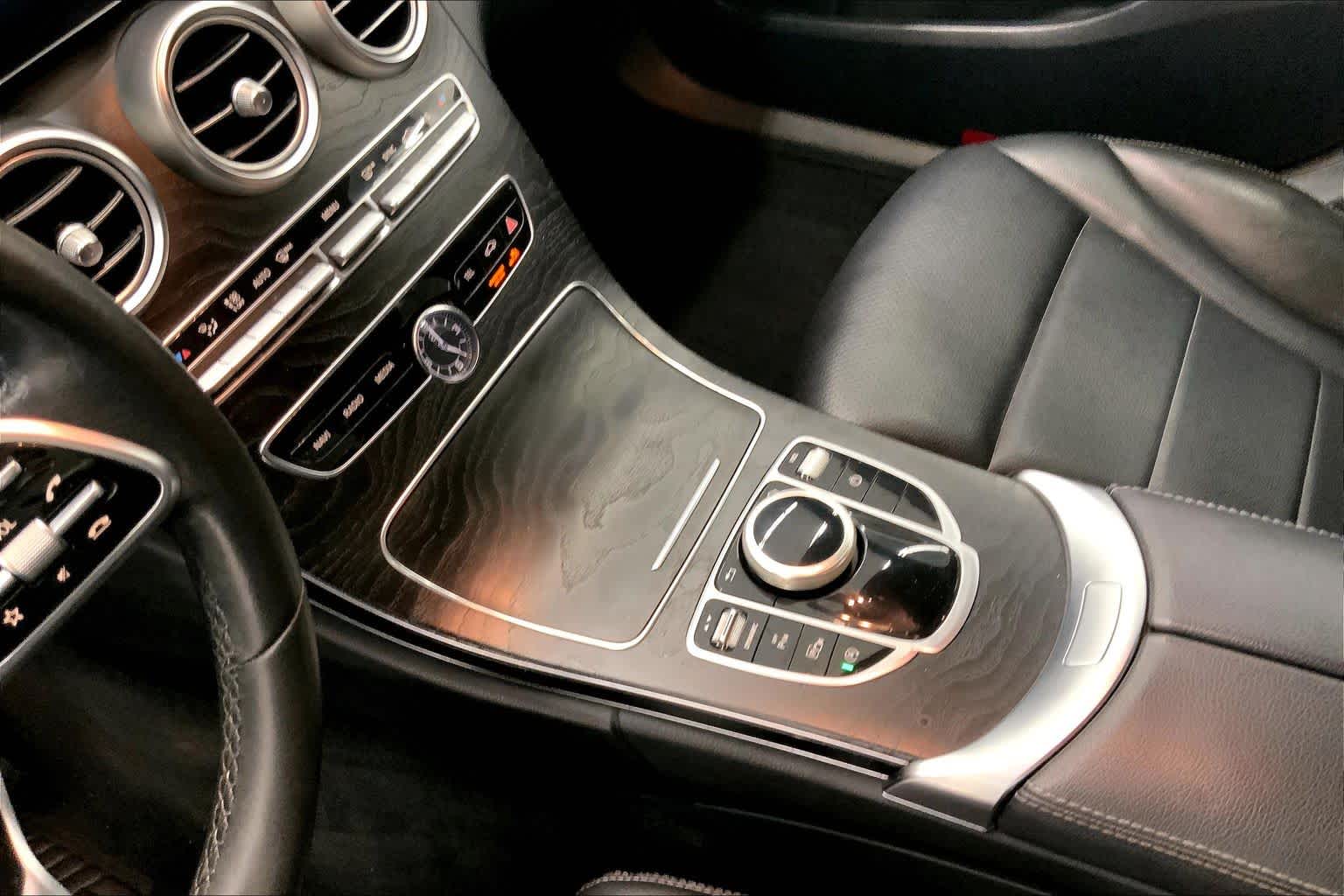 2019 Mercedes-Benz C 300 Sedan