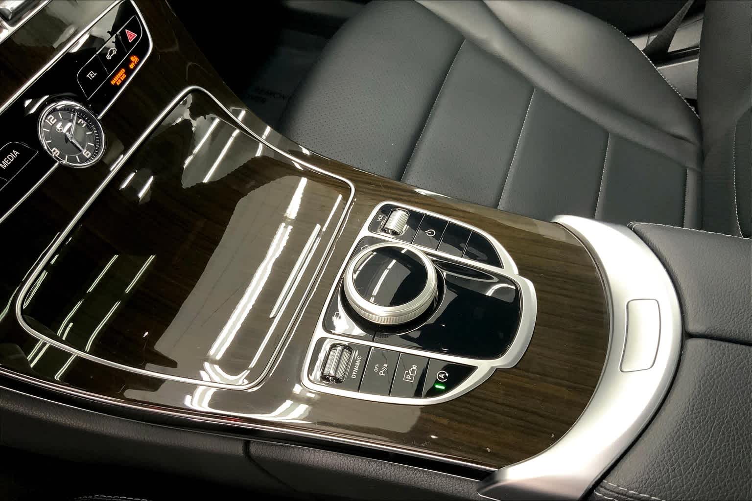 2019 Mercedes-Benz C 300 Sedan