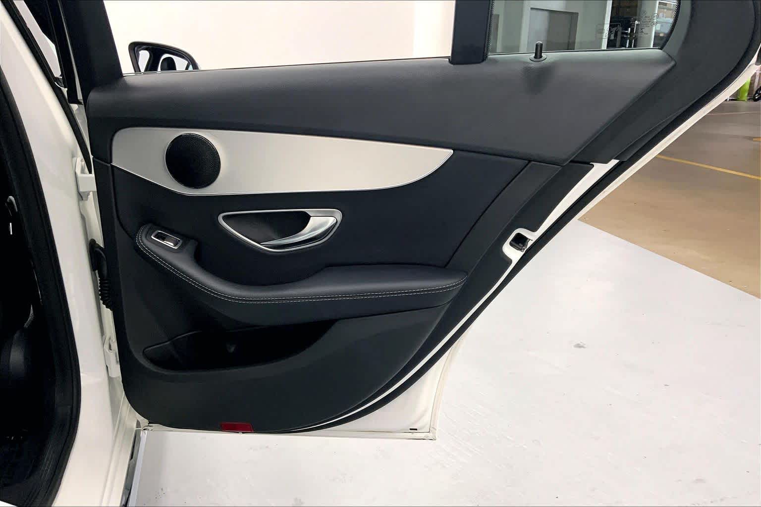 2019 Mercedes-Benz C 300 Sedan