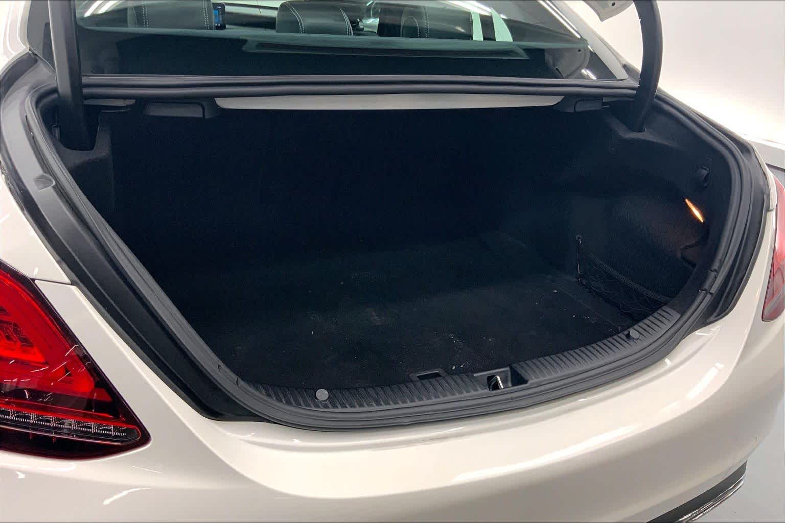 2019 Mercedes-Benz C 300 Sedan