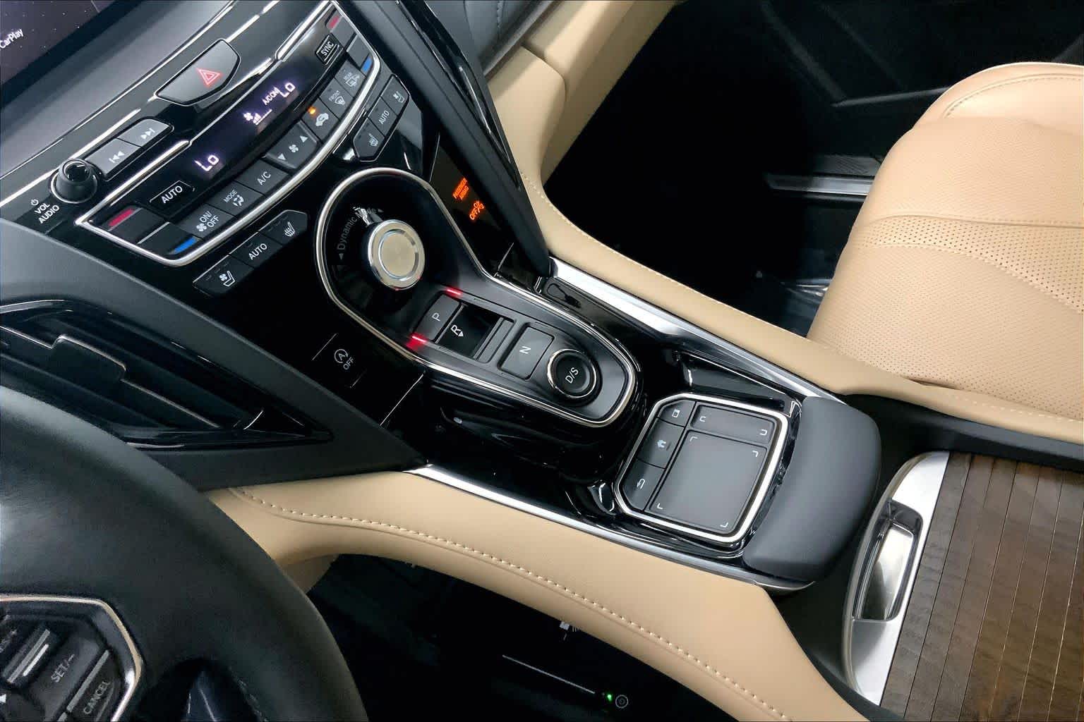 2024 Acura RDX w/Advance Package