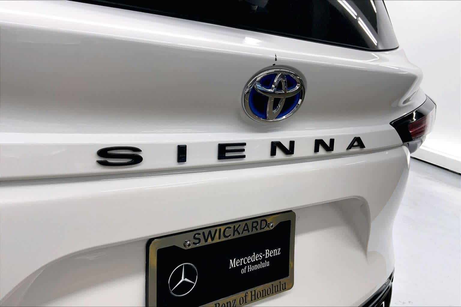 2024 Toyota Sienna XSE