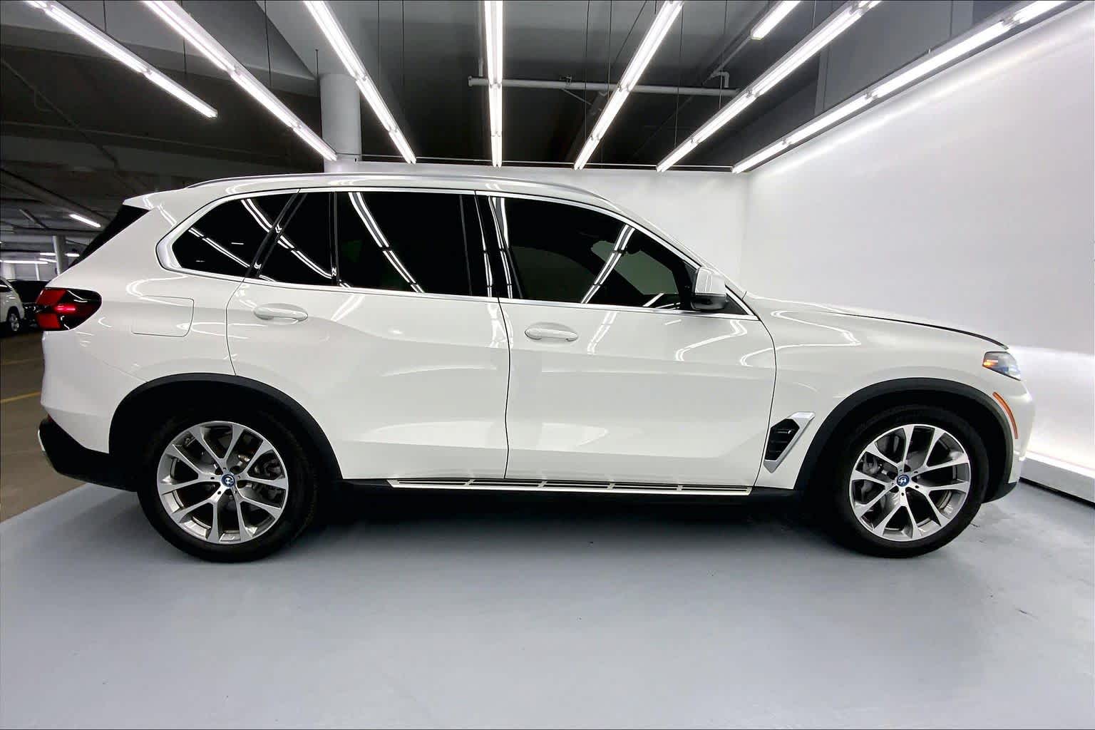 2024 BMW X5 xDrive50e